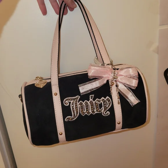 Custom Juicy Couture Barrel Bag - Picture 3 of 11